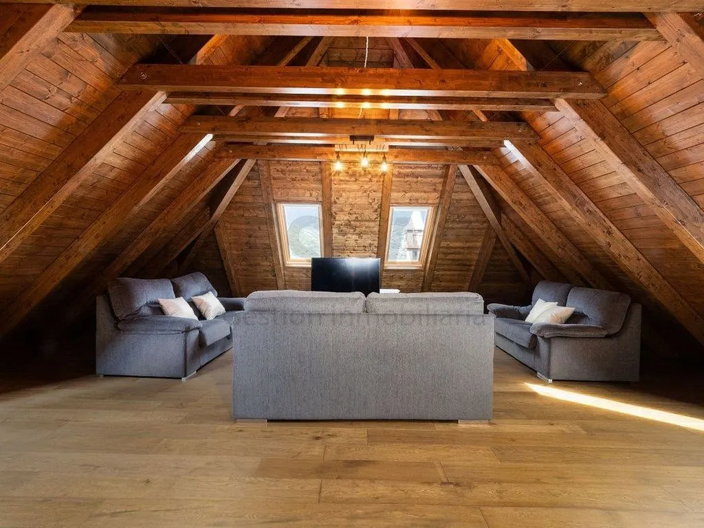 Pièces - Luxury Chalet with Central Location in Vielha