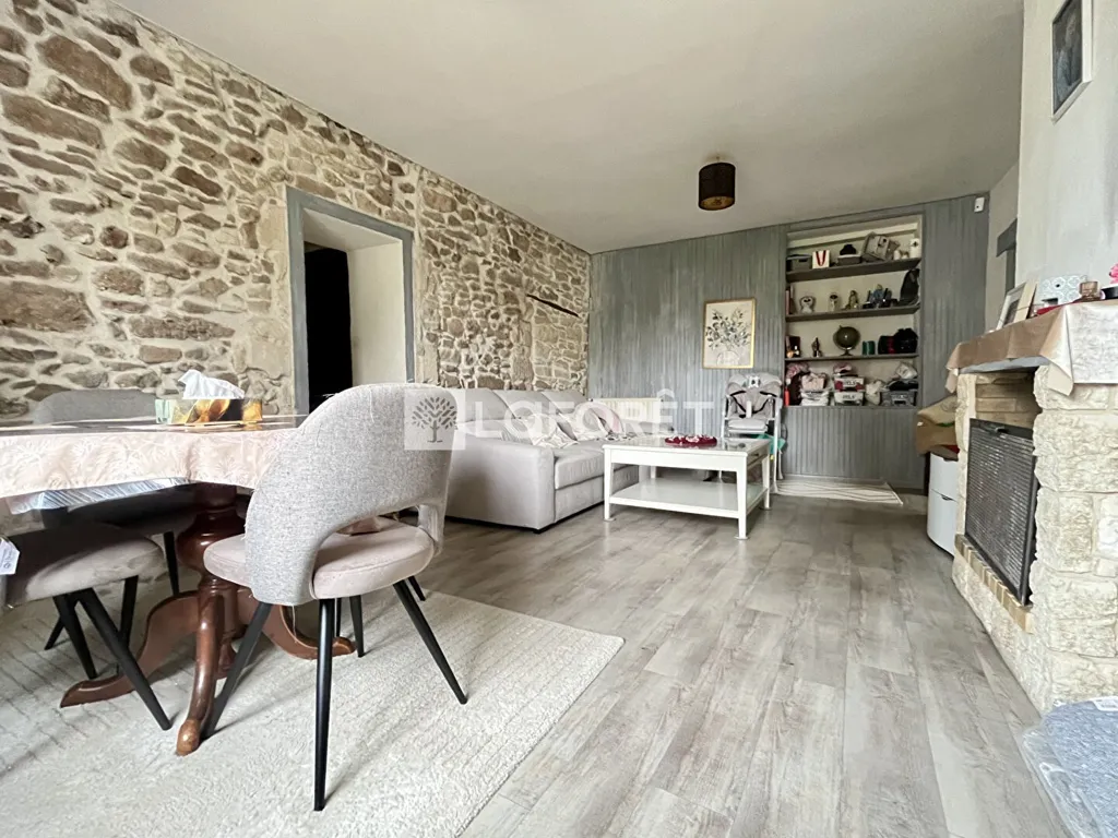 Salle à manger - Maison avec Garage et Jardin Clos près de Bury