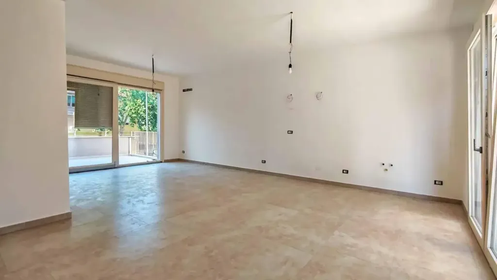 Elutuba - Rustic Trilocale with Solarium in Cascina