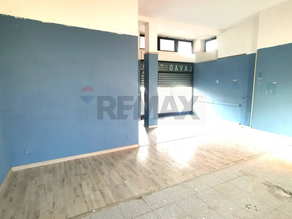 Pièces - Office Space near Autostrada, Busto Arsizio