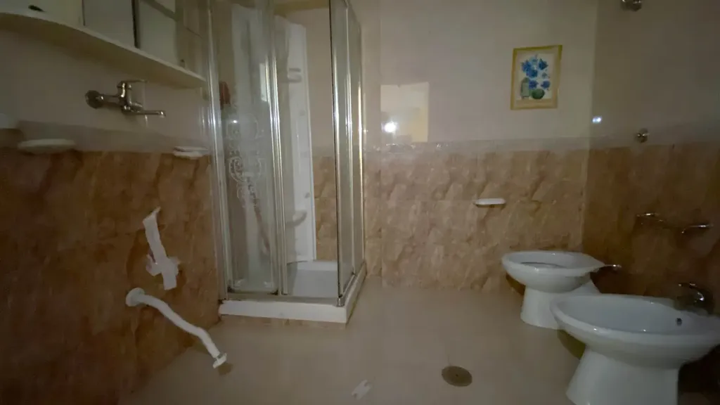 Salles de bain - Apartment with Balconies in Catanzaro