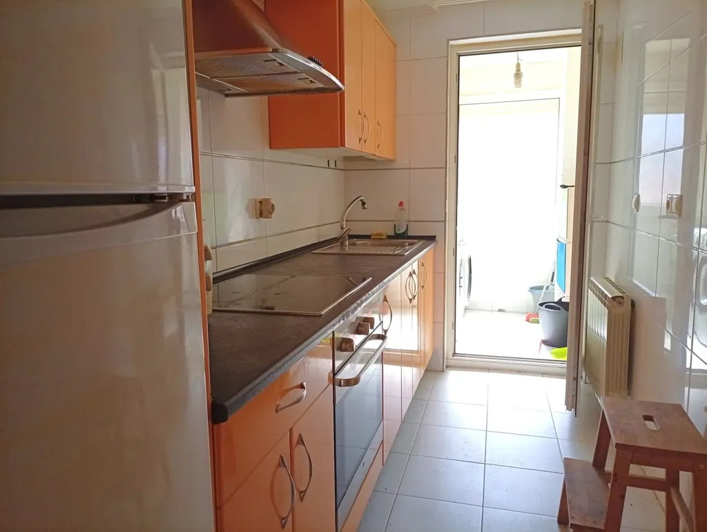 Cuisine - Quiet Apartment with Terrace in Valladolid Centre
