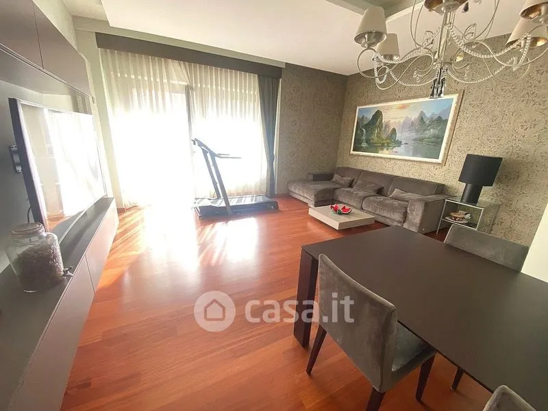 Séjour - Charming Triplex with Balcony in Pescara
