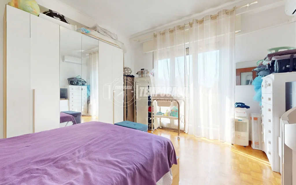 Chambres - Modern Bilocale with Balcony in Mantua
