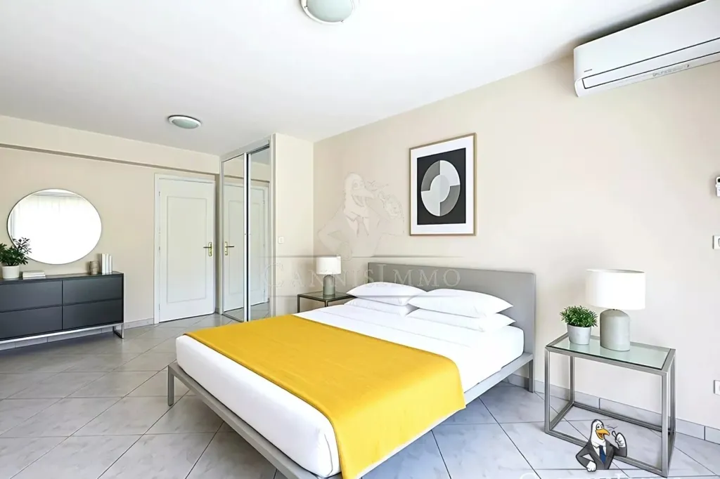 Magamistoad - 3-Bed Apartment with Pool in Cannes