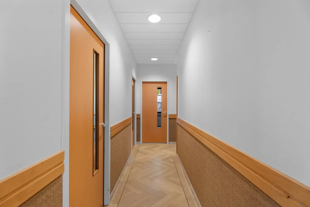 Ingresso - Office Space with Parking in Sint-Denijs-Westrem, Gent