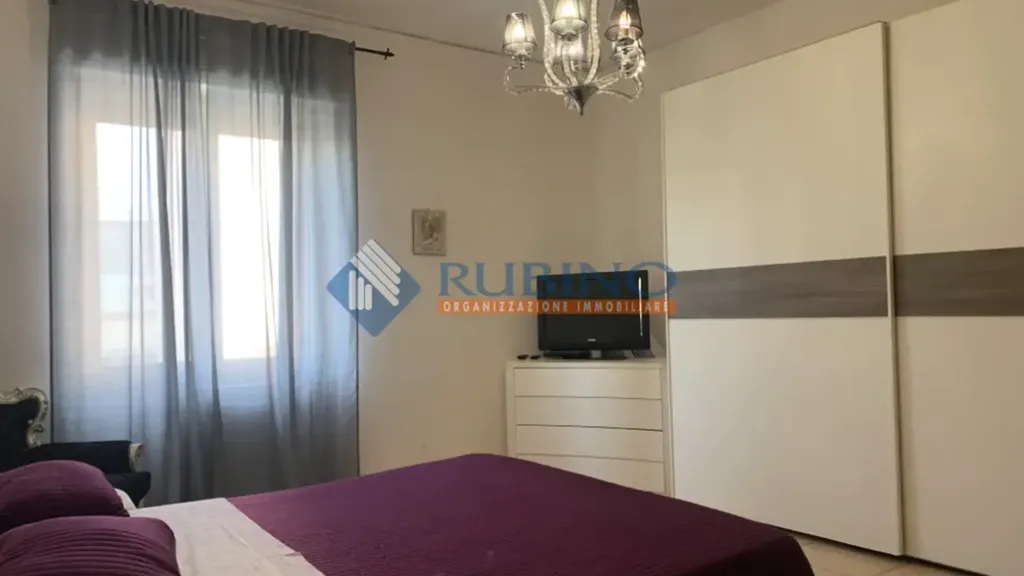 Chambres - Spacious Apartment near Trani Station