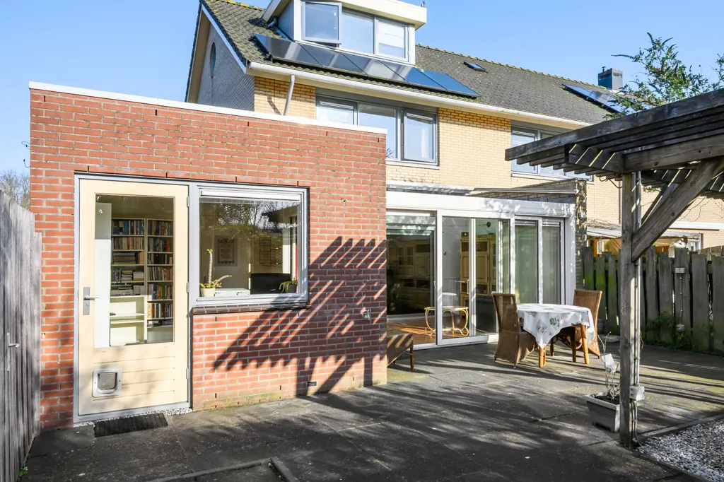 Terrazza - Corner House with Garden in Houten