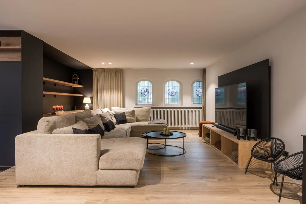 Séjour - Villa Rénovée avec Jardin à Turnhout
