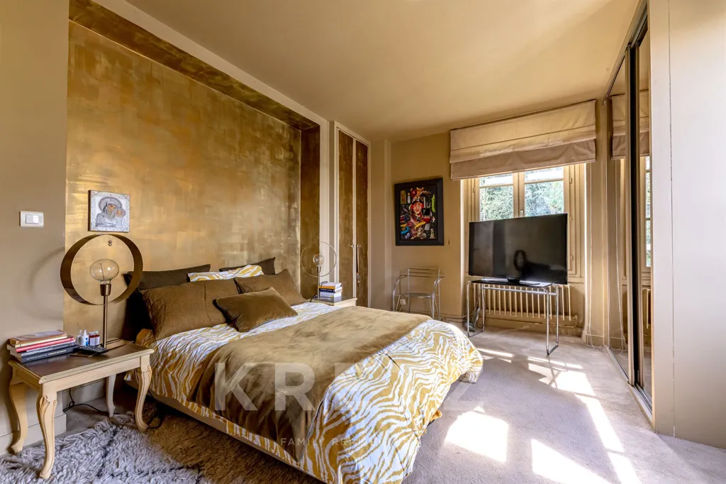 Magamistoad - Historic Apartment with Park View in Bougival