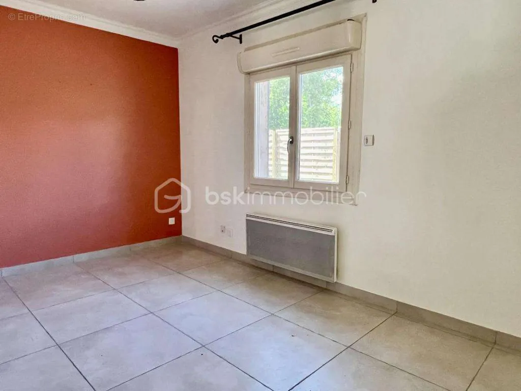 Rooms - House with Pool and Studio in Bagnols-en-Forêt
