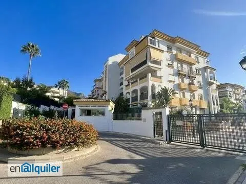 Exterior - Apartment with Pool on Bulevar Ashmawi, Marbella