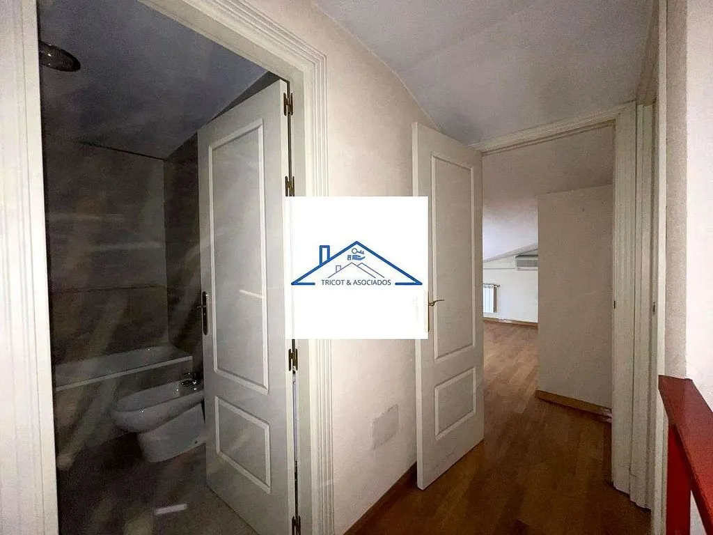 hallway_entrance