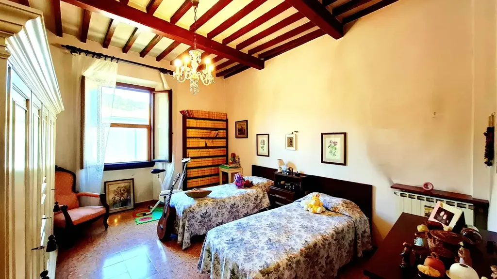 Chambres - Five-Bedroom Apartment with Terrace in Lastra a Signa