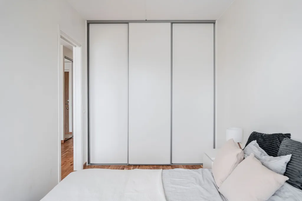 Chambres - Apartment with Balcony in Sävja, Uppsala