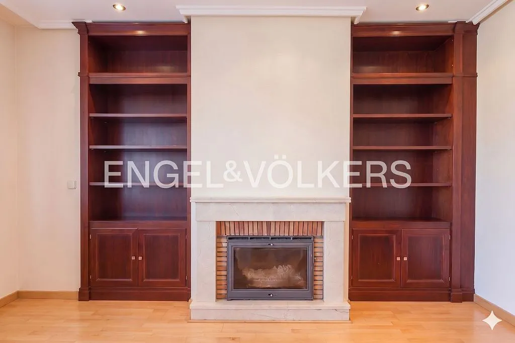 Soggiorno - Penthouse with Pool in Guindalera, Madrid
