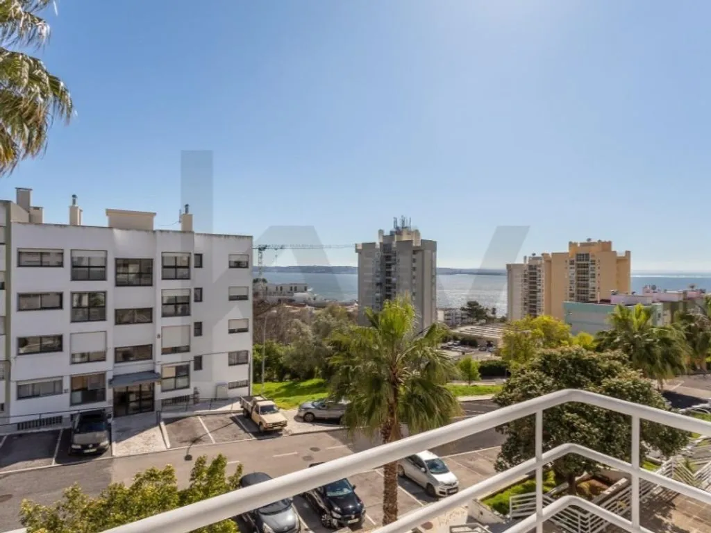 Balcon - Luxury Flat with Sea View in Paço de Arcos
