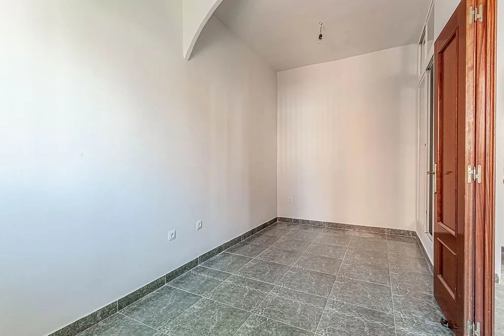 Entrée - Modernised Flat with A/C in Puerta del Ángel, Madrid
