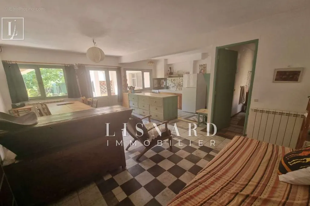 Köök - Basement Apartment with Garden in Vallauris