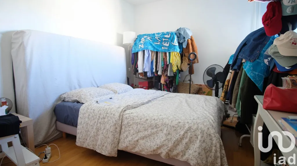 Magamistoad - 2-Bedroom Apartment with Balcony in Créteil