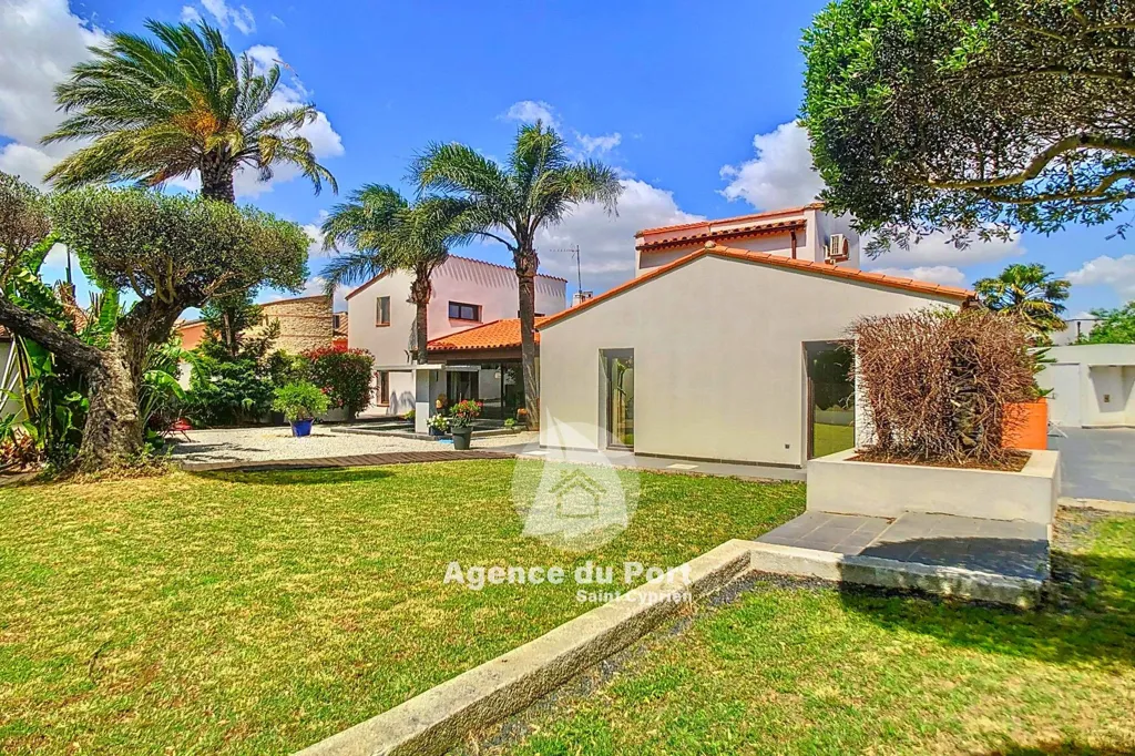 Aed - Individual Villa with Pool in Saint-Cyprien