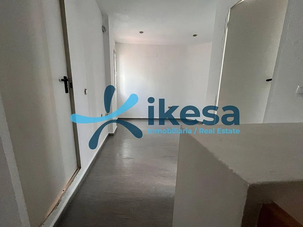 Entrée - Terraced House to Renovate in Santiponce