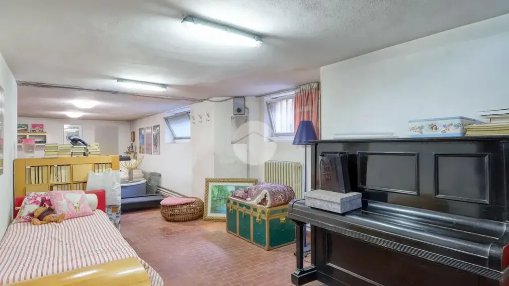 Toad - Semi-detached Villa with Private Garden in Gallarate