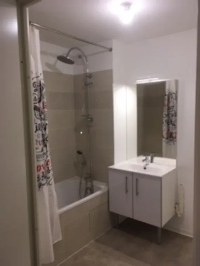 Salles de bain - Appartement avec Terrasse à Borderouge