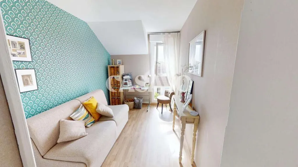 Séjour - Appartement 3 Pièces avec Balcon à Saint-Ouen-l'Aumône