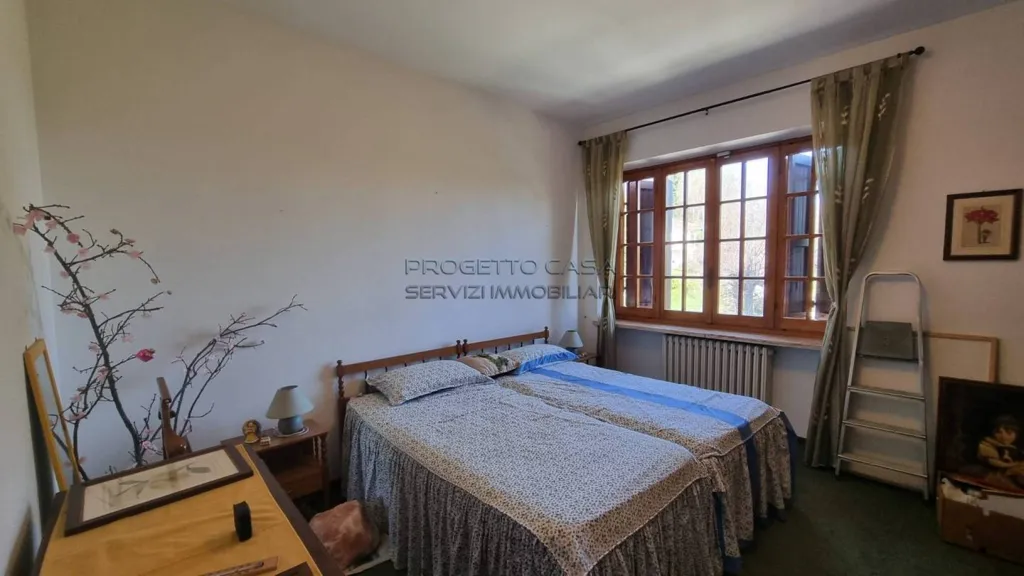 Chambres - Semi-detached Villa with Garden in Bra