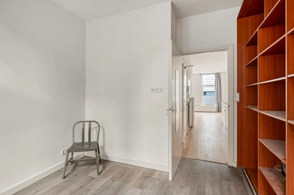 2-toaline korter asukohas Rotterdam