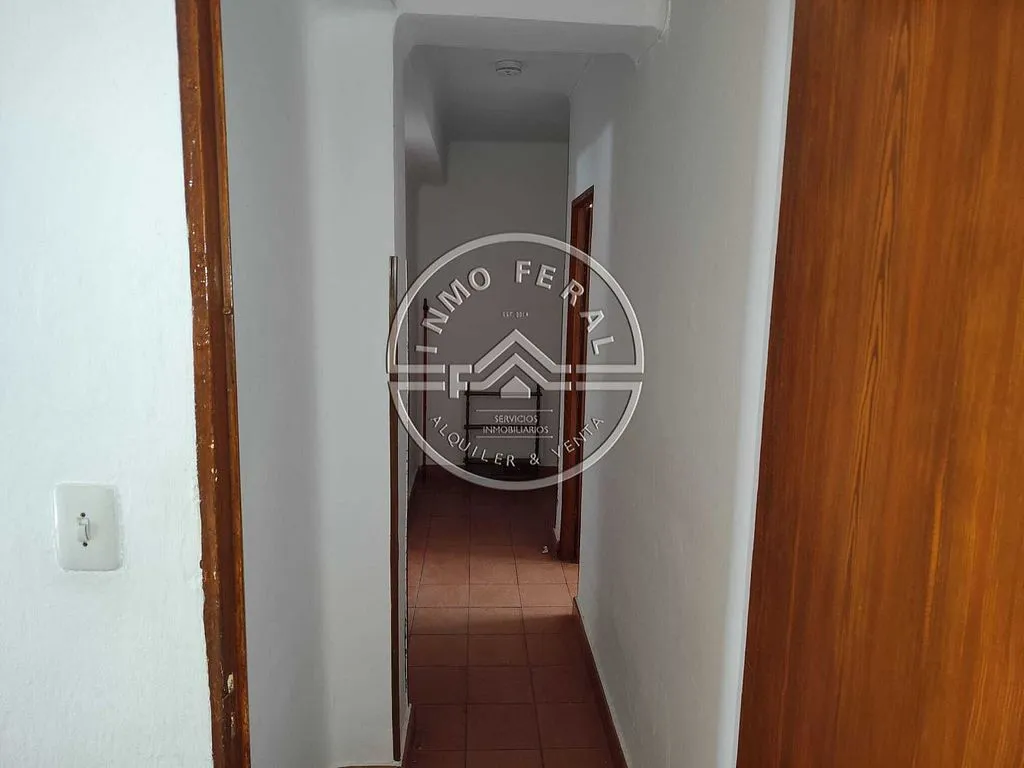hallway_entrance