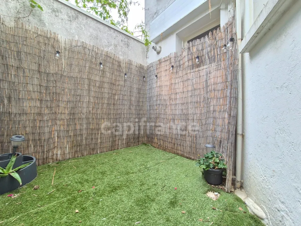 Jardin - Appartement 2 Pièces avec Terrasse au Centre de Royan