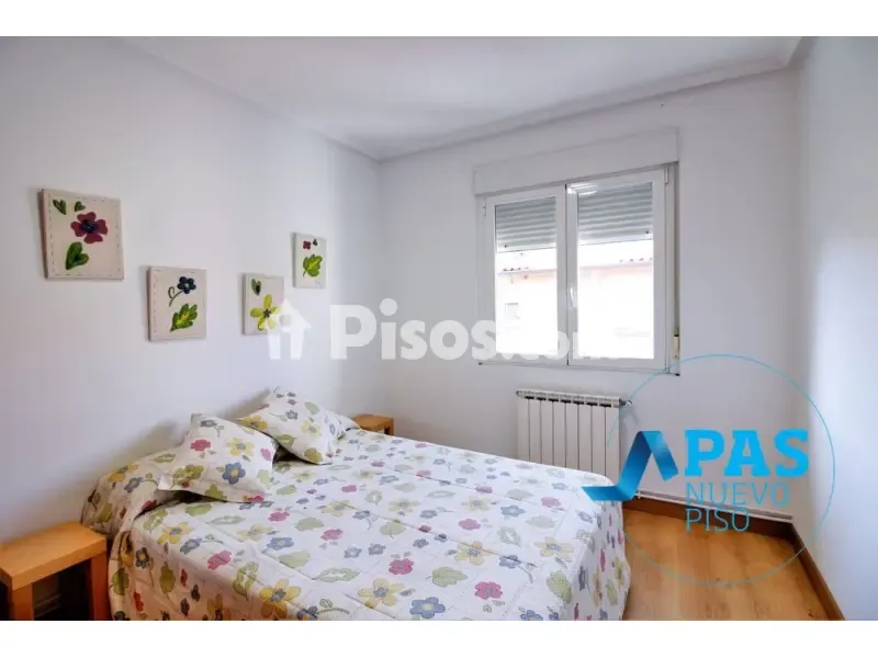 Bedrooms - Central Flat with South-Facing Balcony in Santander