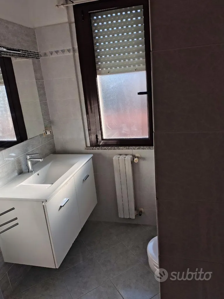 Vannitoad - Rearranged Apartment with Balcony in Semi-Central Zone