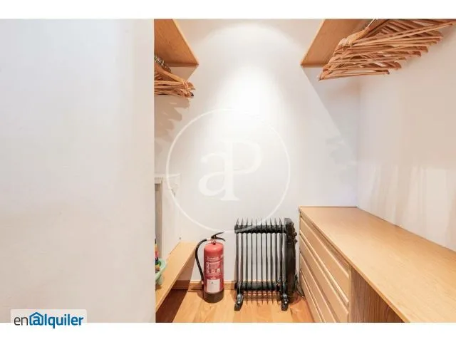 Rooms - Apartment with Ascensor in Salamanca, Madrid