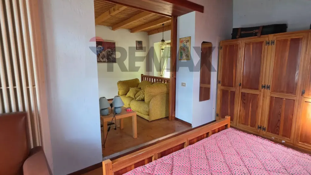 Bedrooms - Trilocale with Garden in Darzo