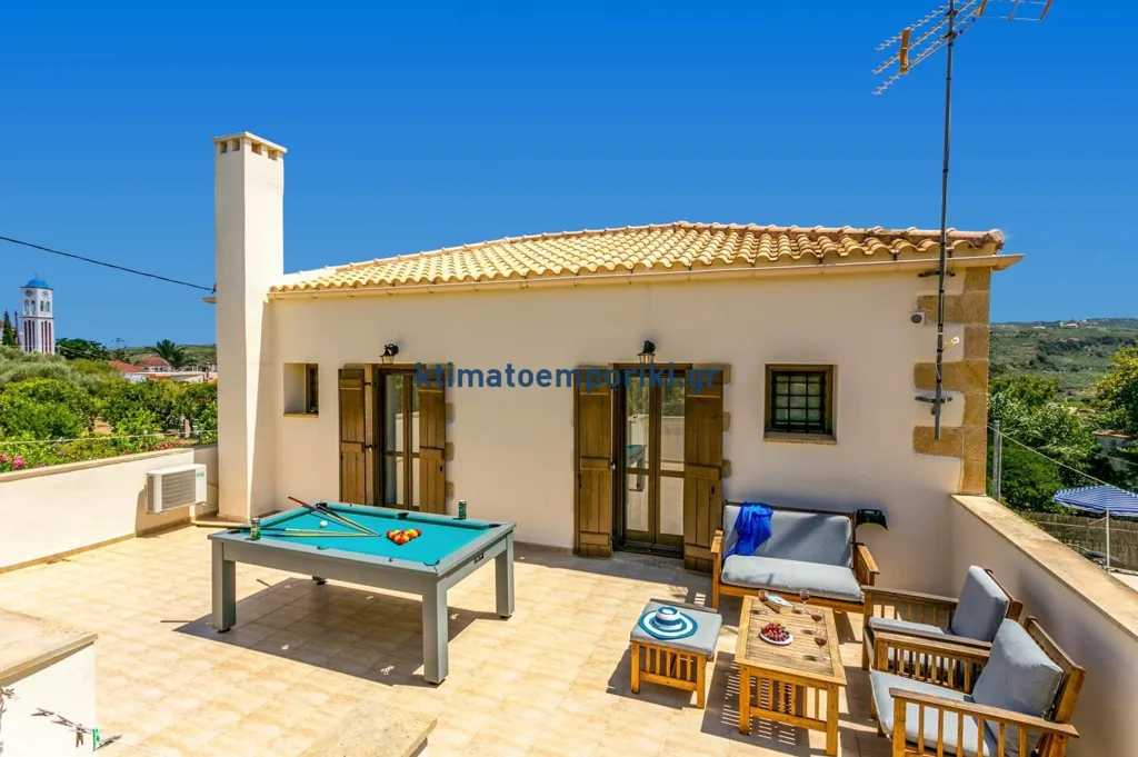 Terrazza - Villa with Pool in Kolymvari, N. Chania