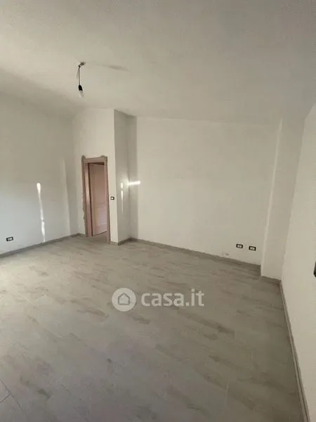 Rooms - Two-Level Apartment with Veranda in Torpè