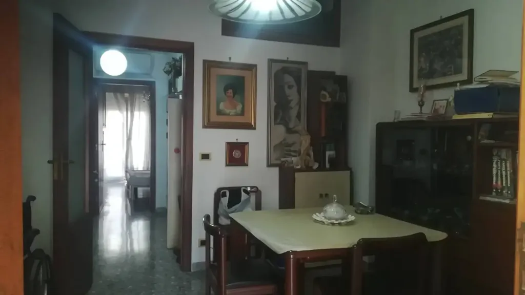 Söögituba - Bright 2-Bedroom Apartment in Bari Centre