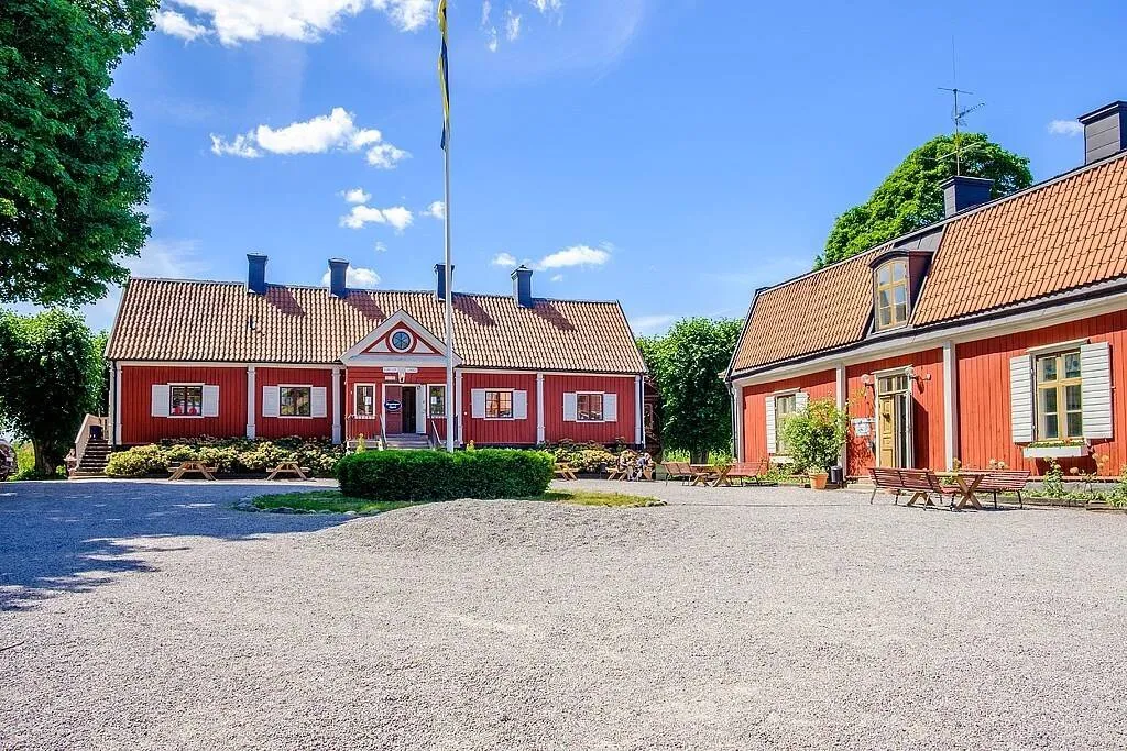 Välivaade - Two-Bedroom Flat with Garden View in Farsta