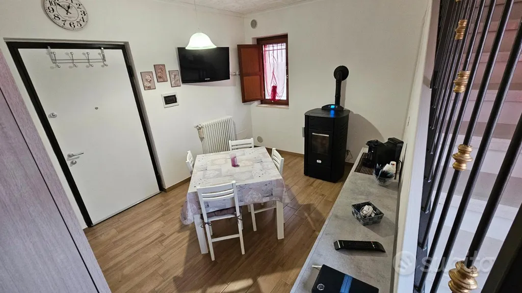 Salle à manger - Duplex with Private Entrance in S. Angelo di Bagno