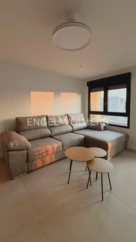 Living Room - Reformed Apartment with Balcony in Dénia