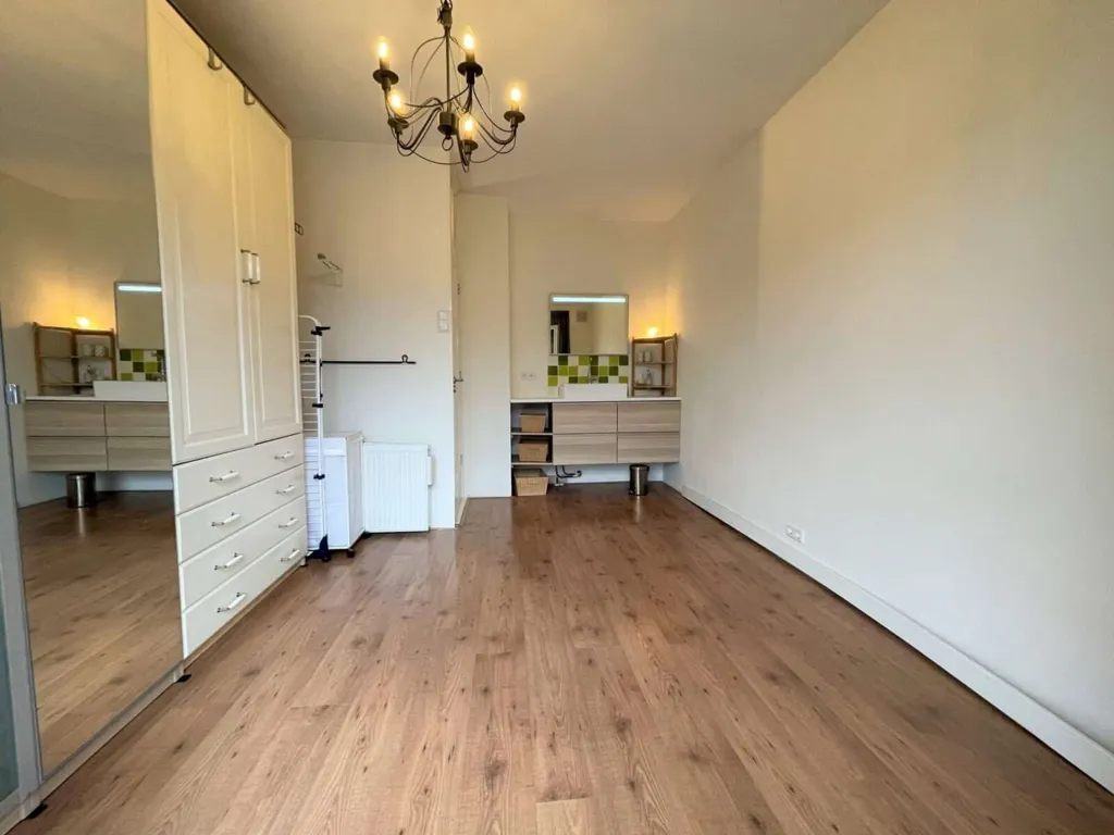 Chambres - Furnished Apartment with Balcony in Amsterdam