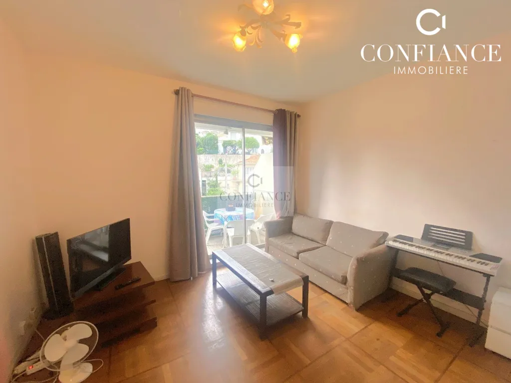 Magamistoad - Meubled Studio with Balcony in Nice Centre