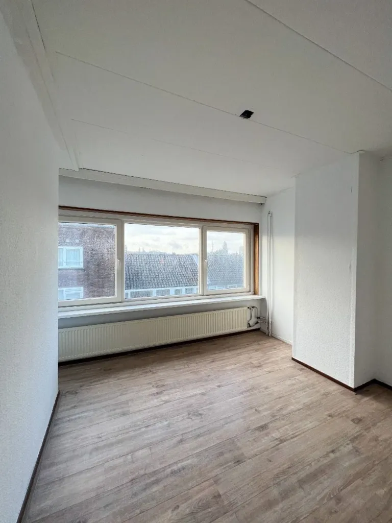 Pièces - Student-Friendly Apartment with Balcony in Rotterdam