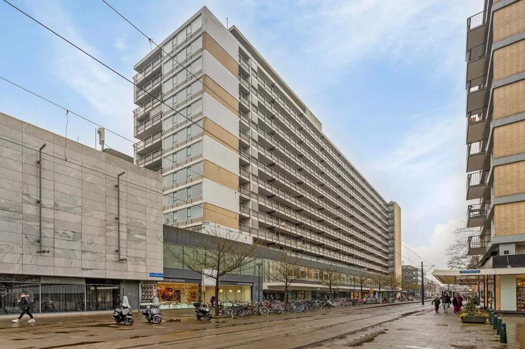 4-toaline korter asukohas Rotterdam