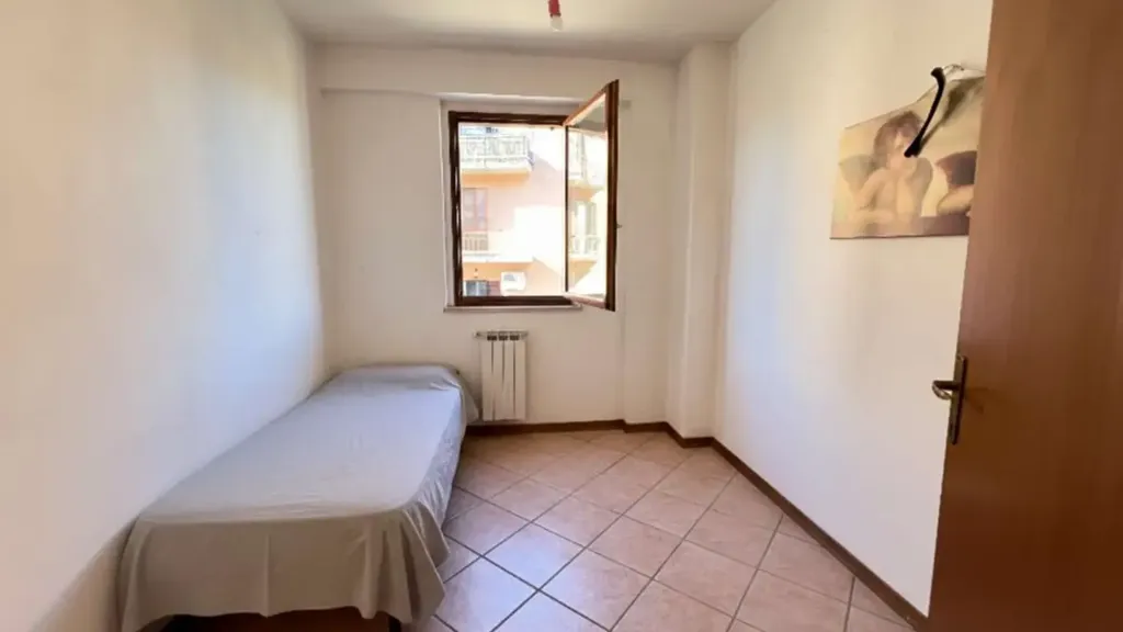Chambres - Bright Apartment with Terrace in Spoleto