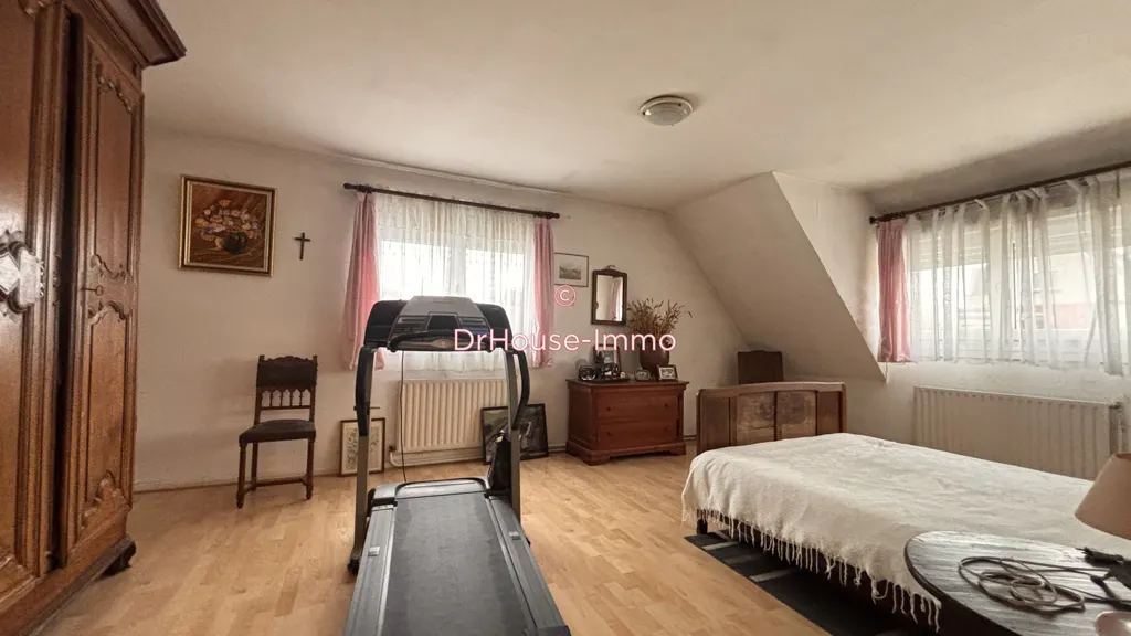 Magamistoad - Individual House with Commercial Space in Feignies