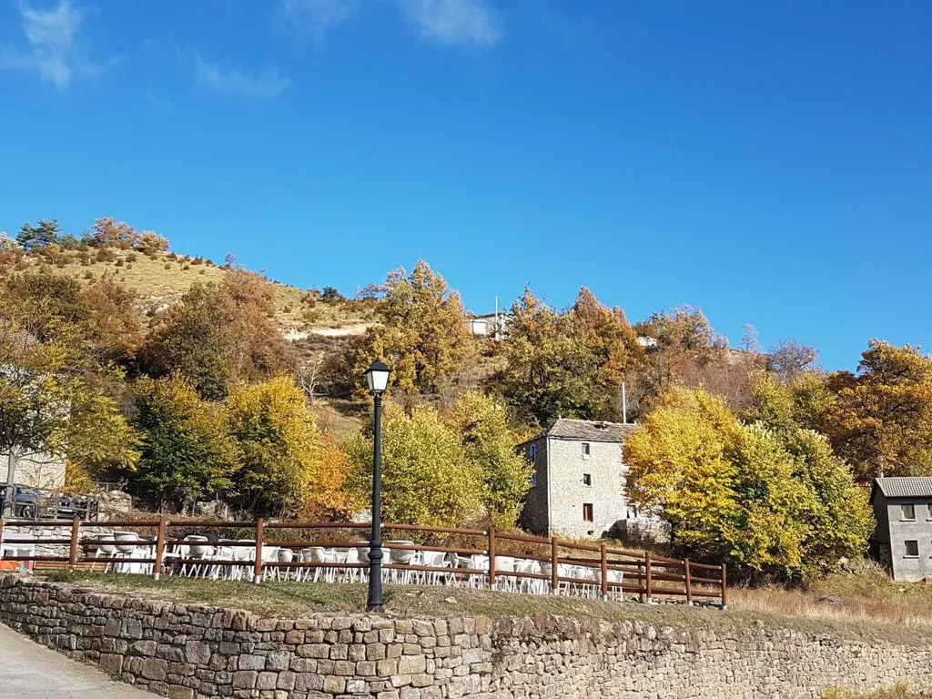 Urban Plot with Views in Sabiñánigo